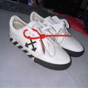 Off-White White and Black Arrow Sneakers with Red Detail